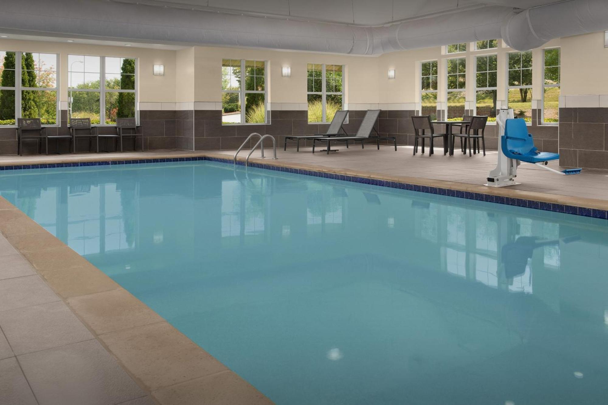 Residence Inn By Marriott Greensboro Airport מראה חיצוני תמונה