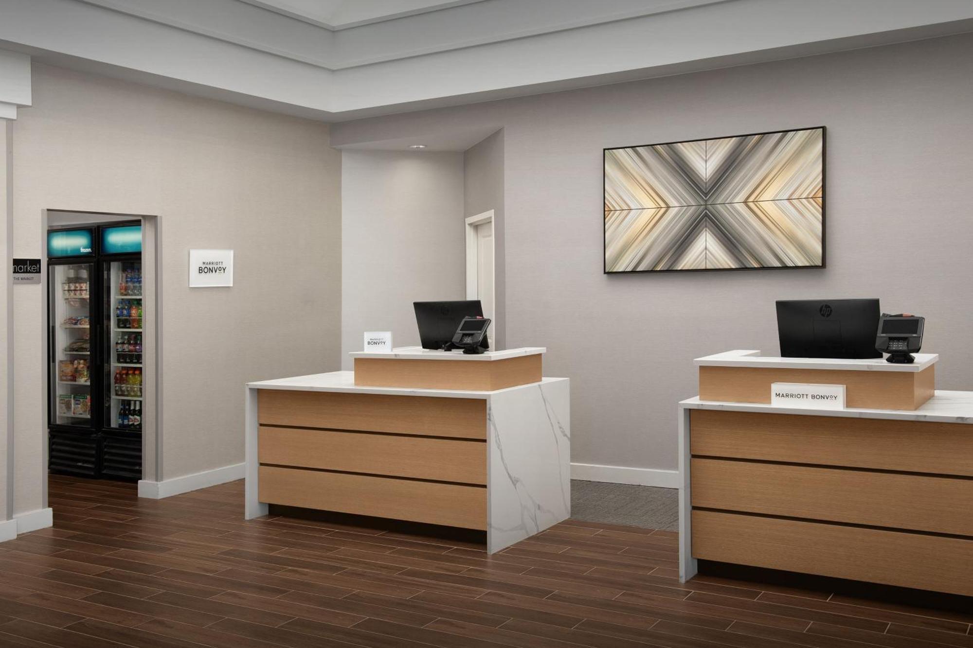 Residence Inn By Marriott Greensboro Airport מראה חיצוני תמונה