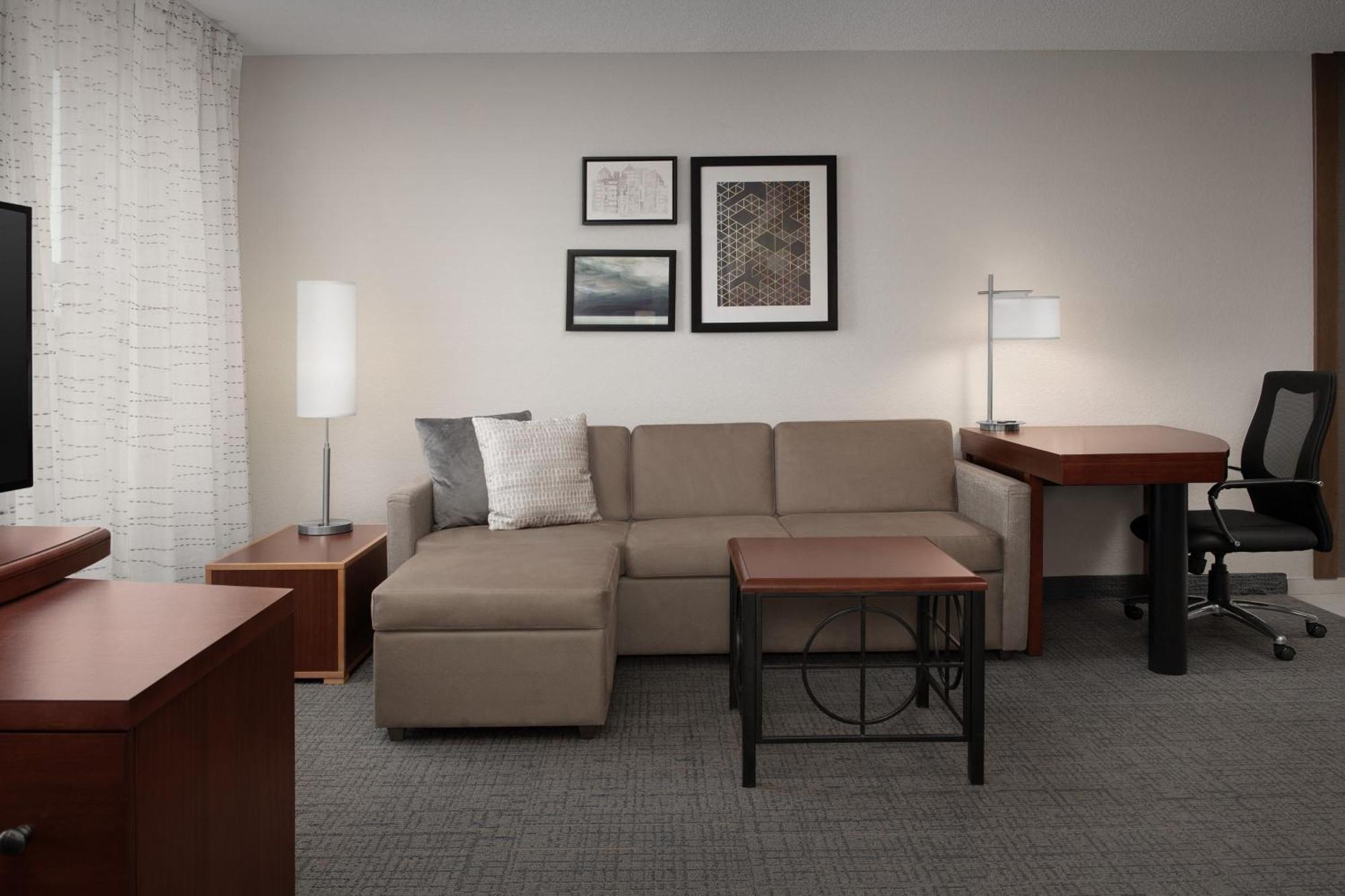 Residence Inn By Marriott Greensboro Airport מראה חיצוני תמונה