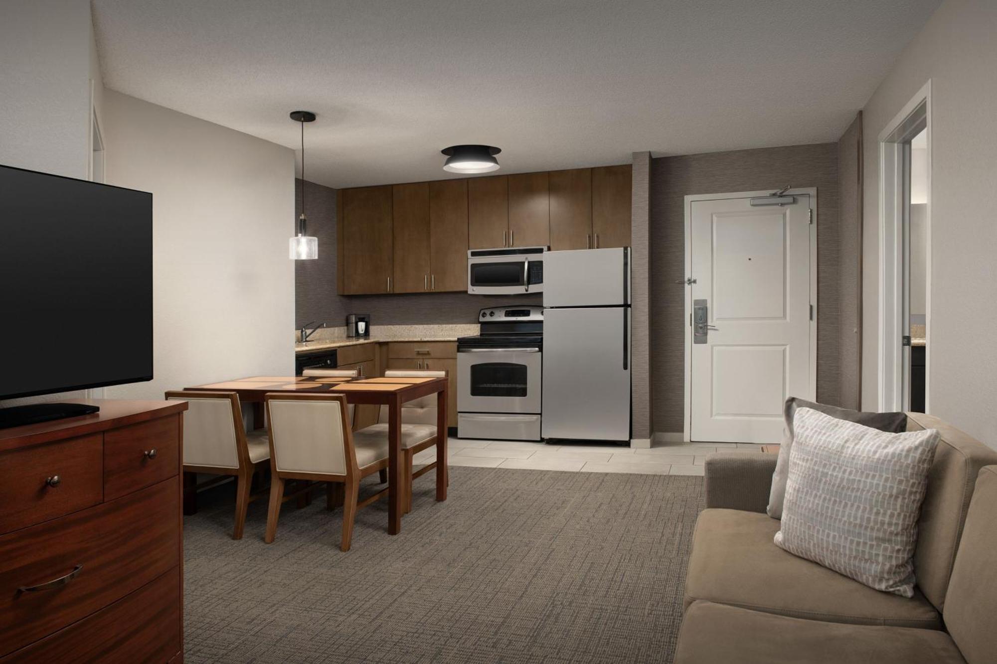 Residence Inn By Marriott Greensboro Airport מראה חיצוני תמונה