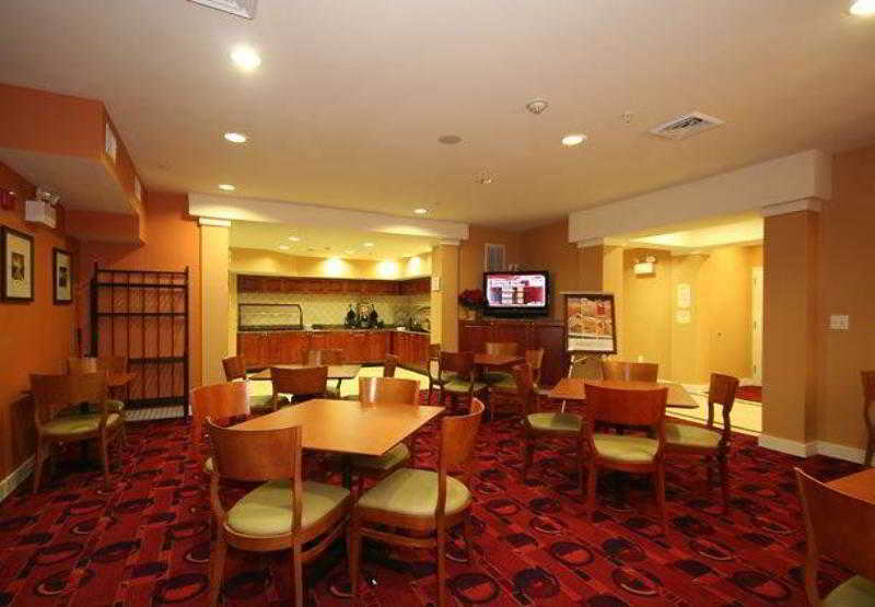 Residence Inn By Marriott Greensboro Airport מראה חיצוני תמונה