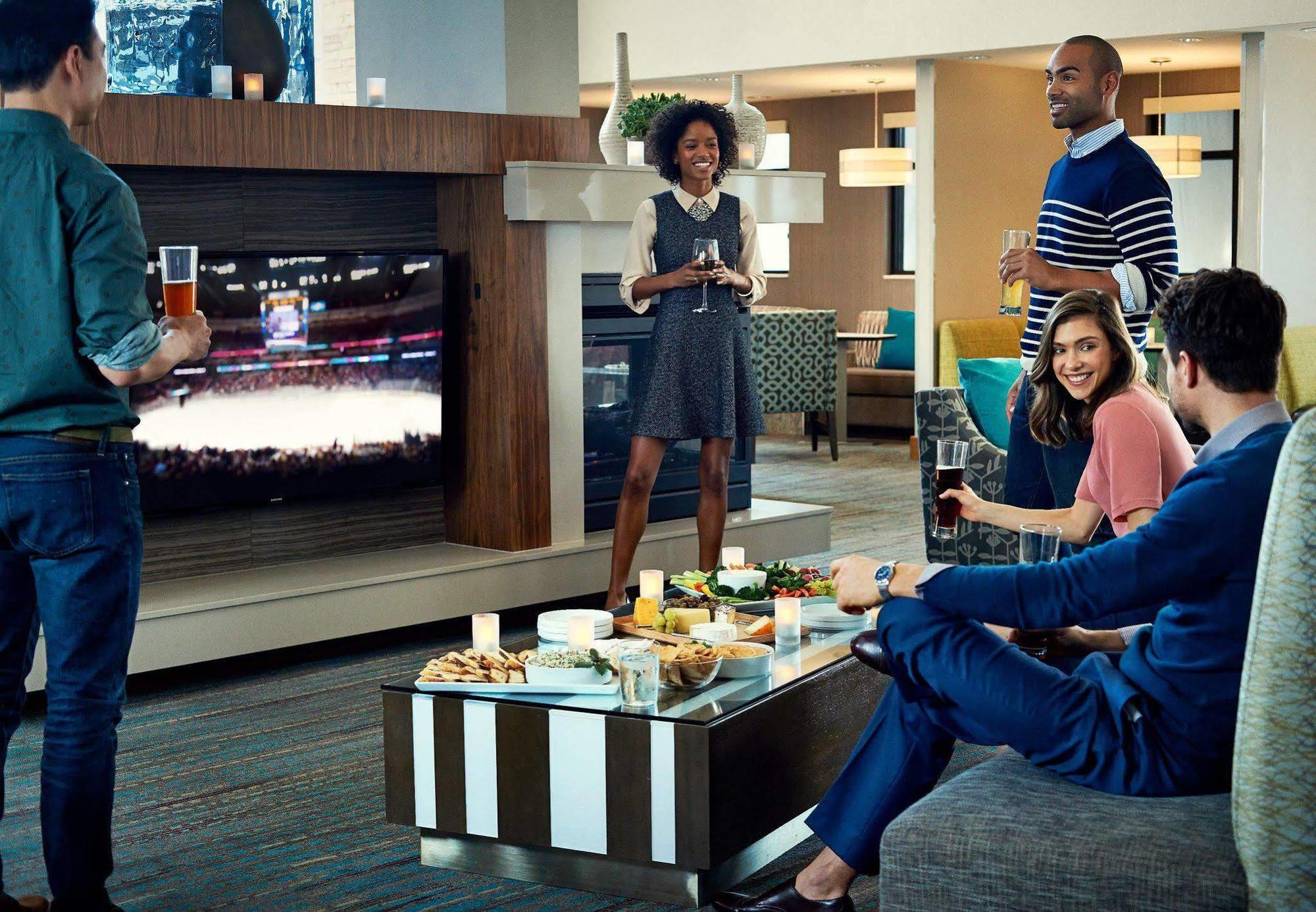 Residence Inn By Marriott Greensboro Airport מראה חיצוני תמונה